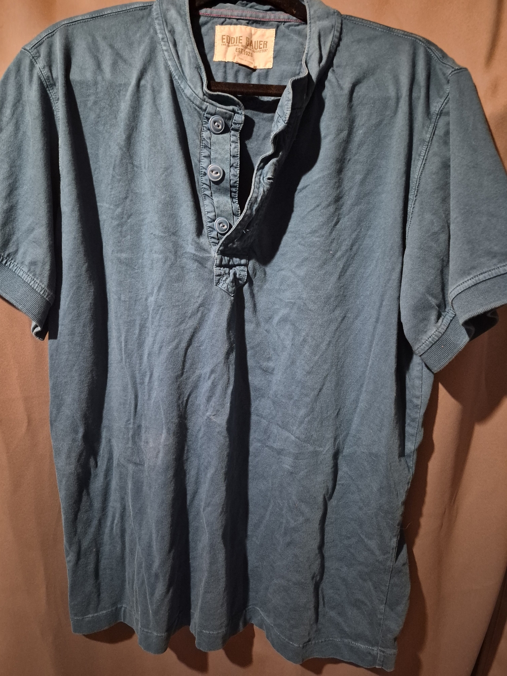 Eddie Bauer Men’s Short-Sleeve Henley in Teal Blue